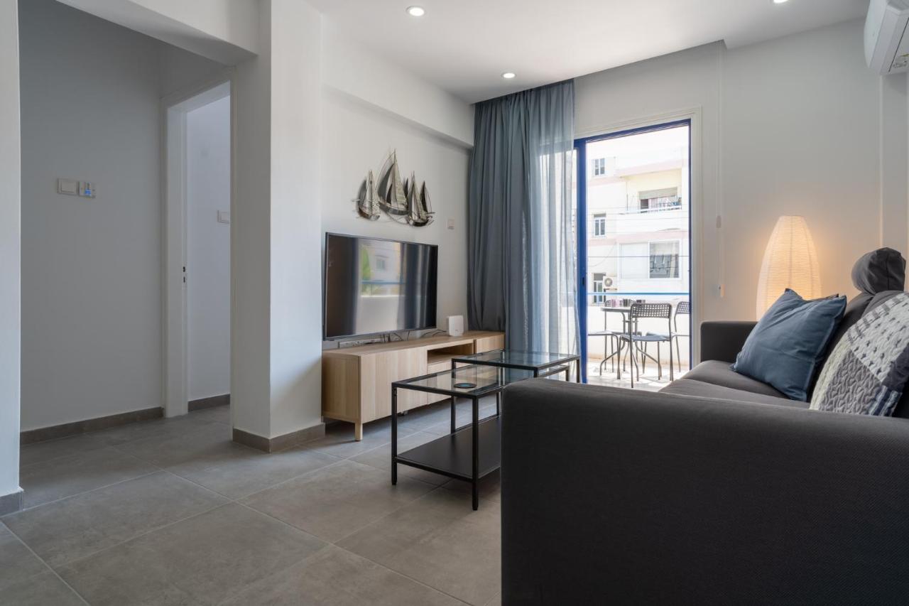 Odyssey - Captivating 2-Bedroom Retreat In Larnaca Exteriör bild